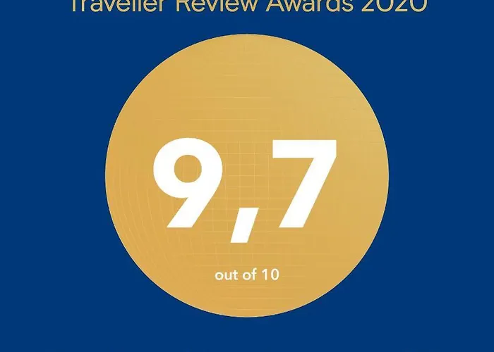 Lazuli Sea View-beachfront Ap 405 *